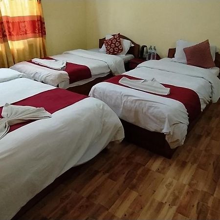 Hotel Plaza Nepal 博卡拉 外观 照片