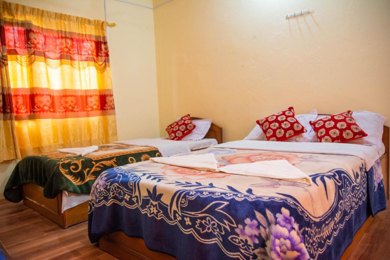 Hotel Plaza Nepal 博卡拉 外观 照片