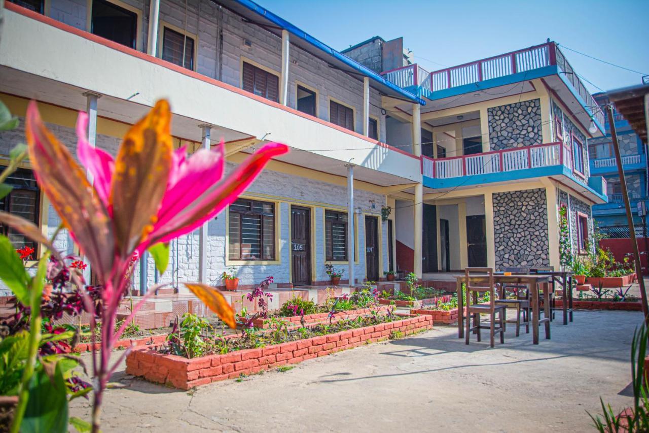 Hotel Plaza Nepal 博卡拉 外观 照片
