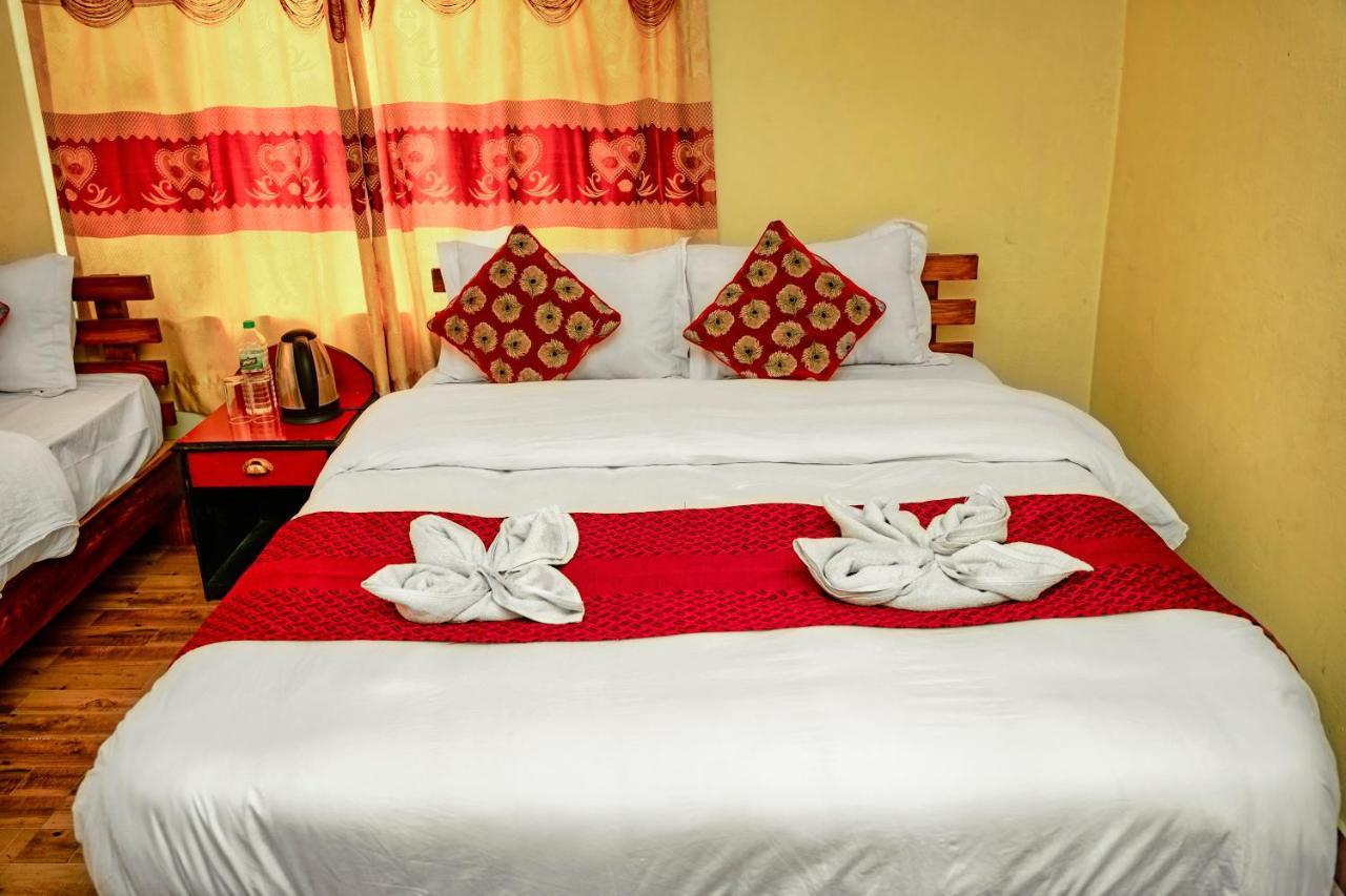 Hotel Plaza Nepal 博卡拉 外观 照片